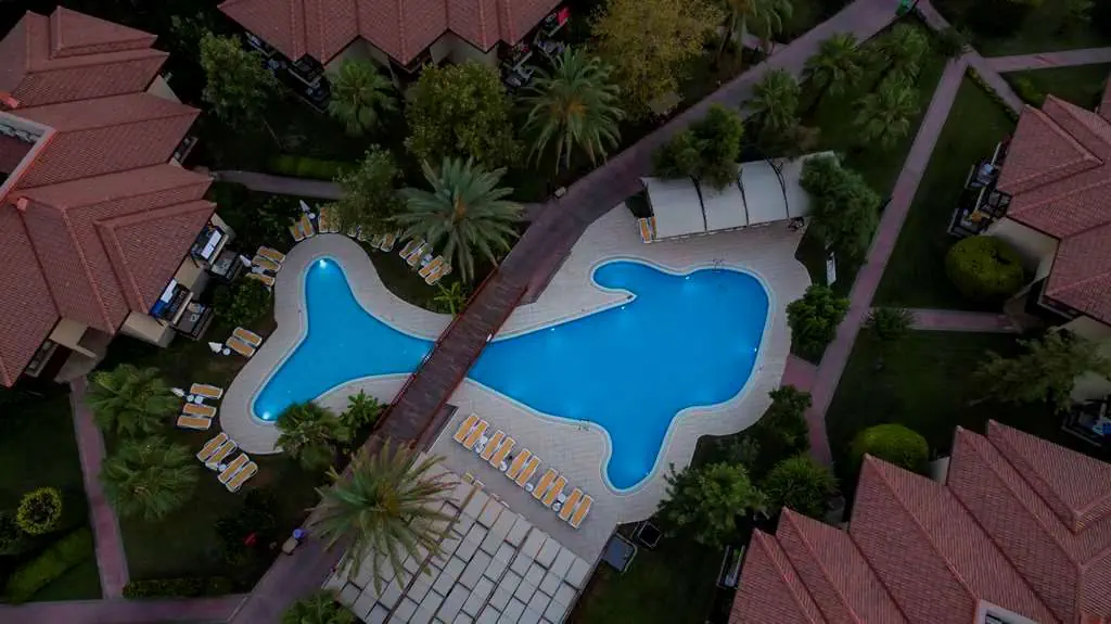 CLUB FELICIA VILLAGE
