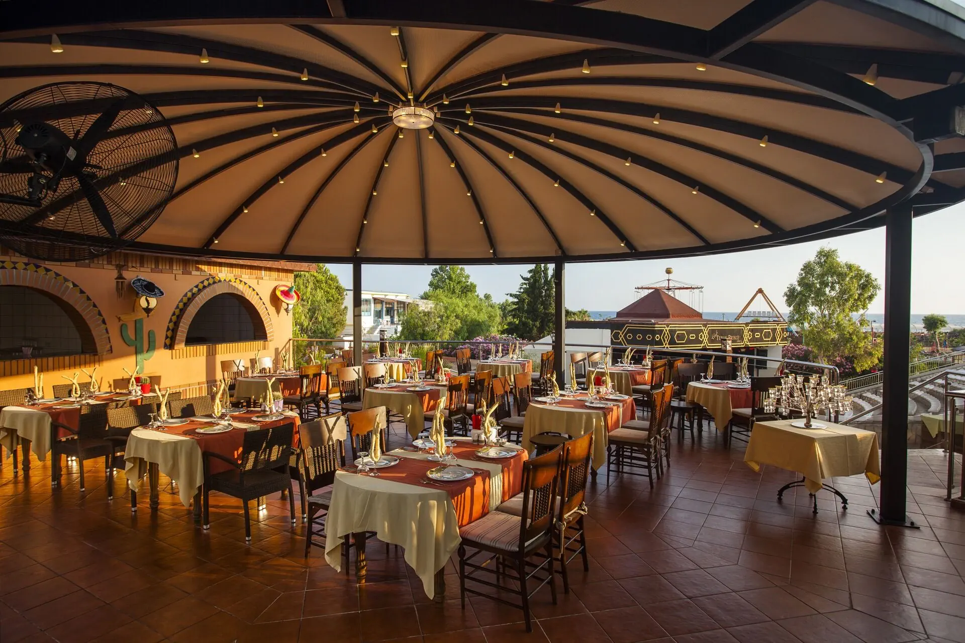 Club Turan Prince World - zdjęcie 109