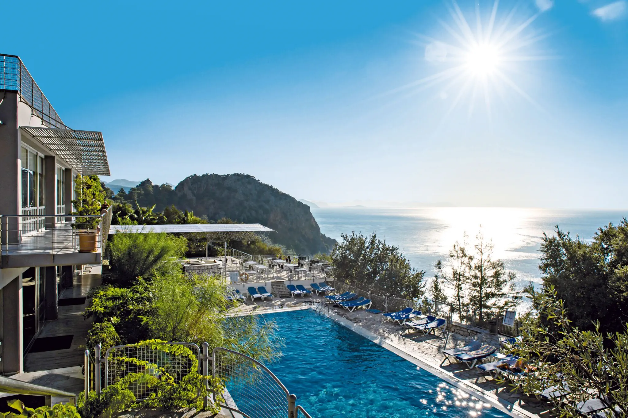 LORYMA RESORT