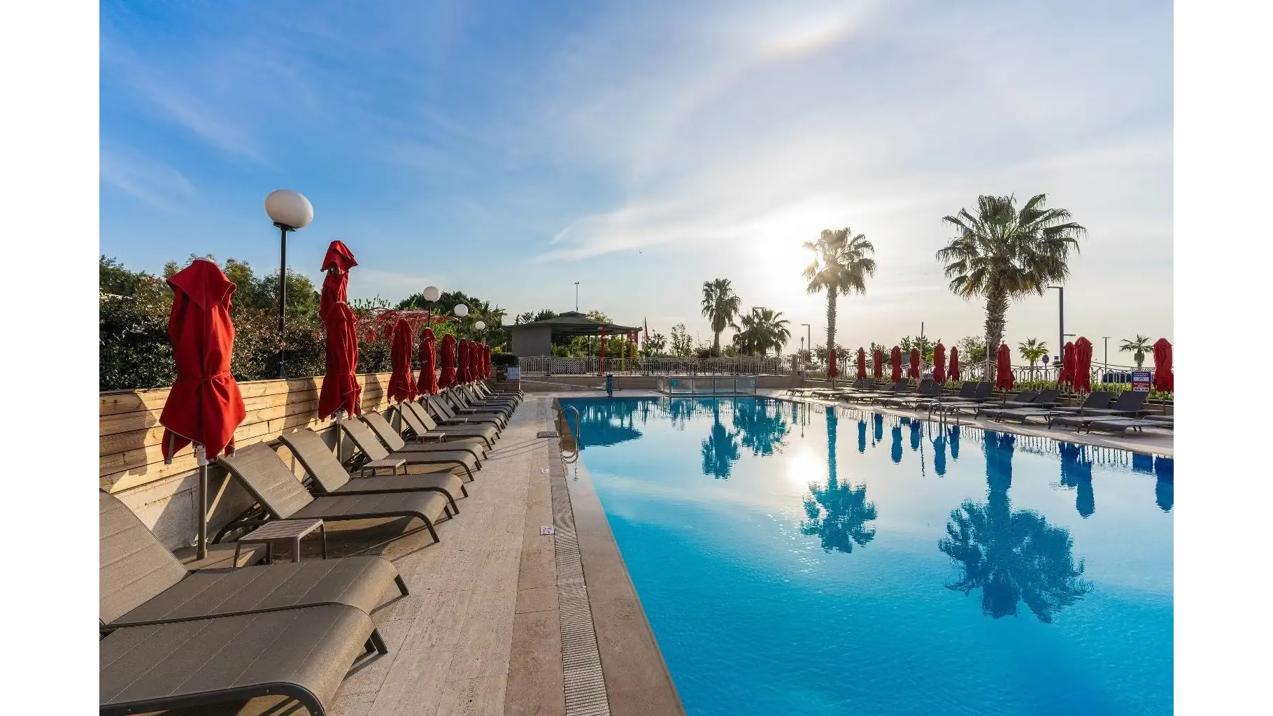 Megasaray WestBeach Antalya (ex. Harrington Park Resort) - zdjęcie 58