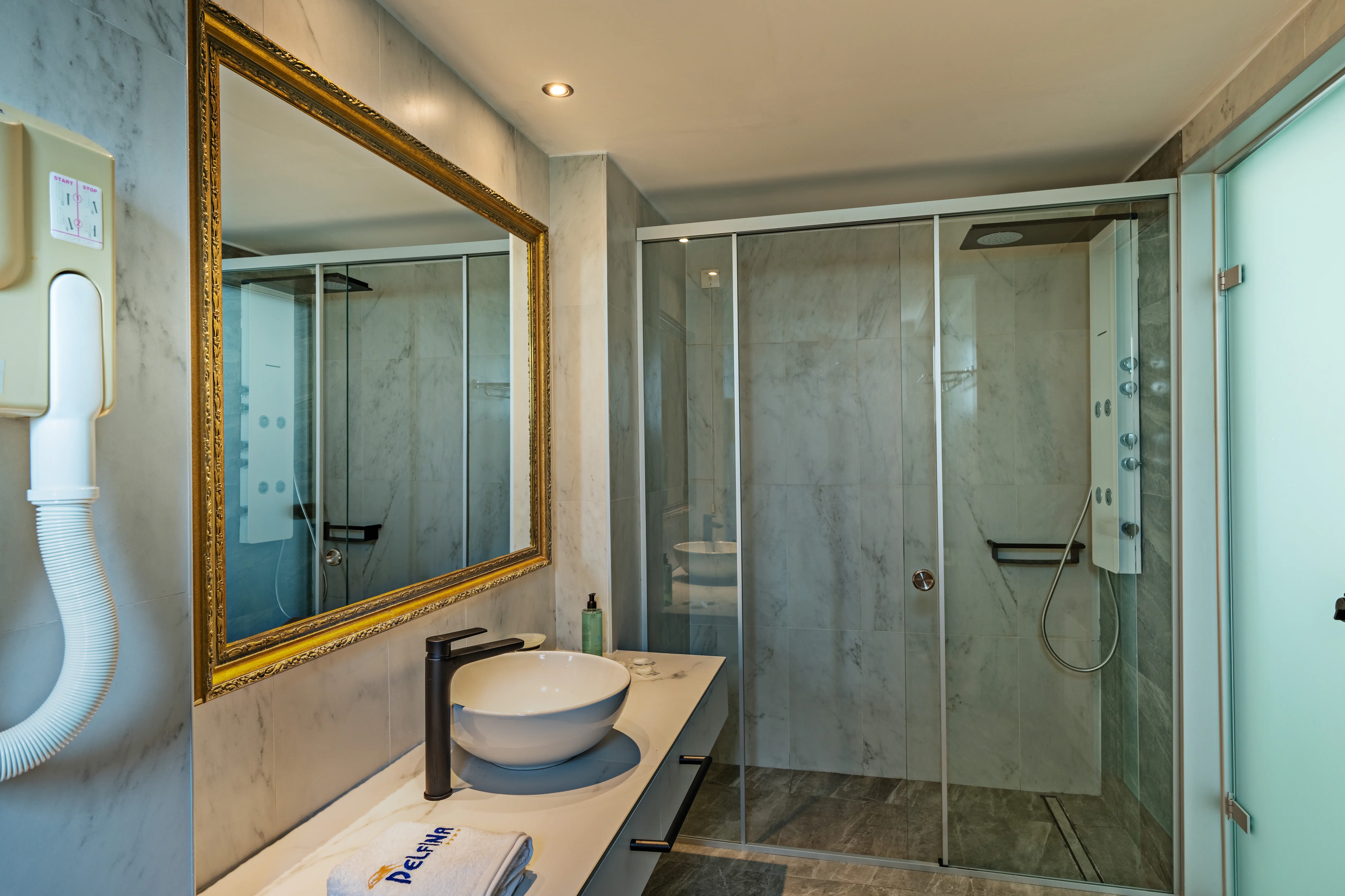 Delfina Tropic Beach - zdjęcie 26