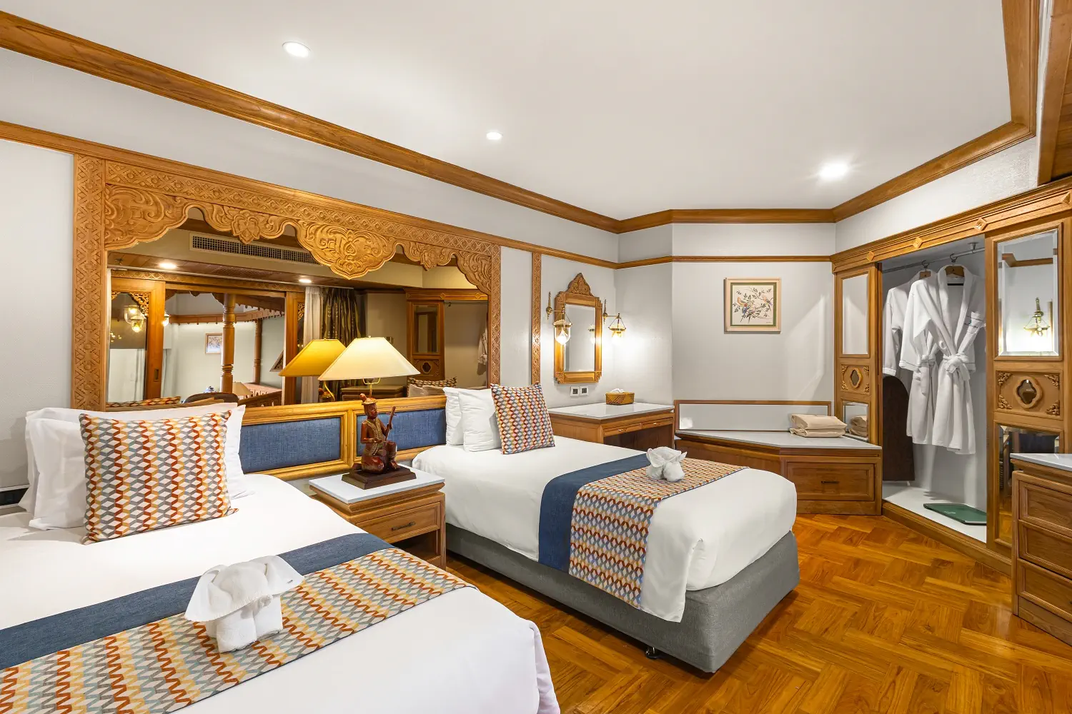 Royal Cliff Beach - zdjęcie 36