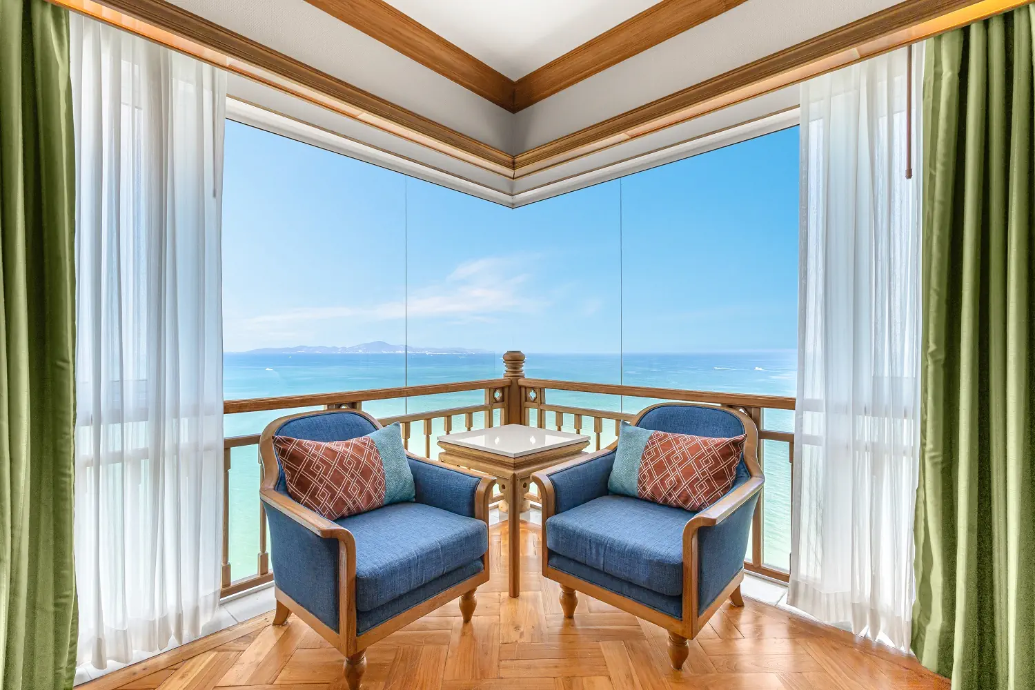 Royal Cliff Beach - zdjęcie 39