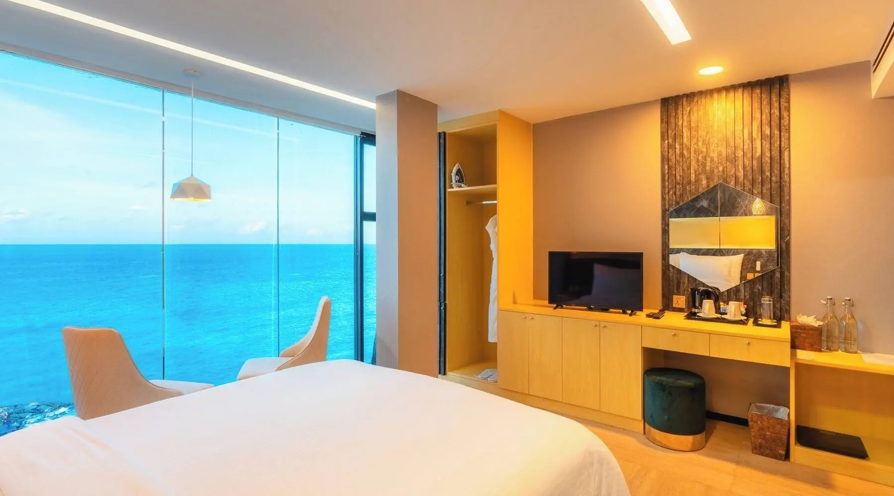 SWARN BY HAWKS HOTELS KAMADHOO BAA ATOLL