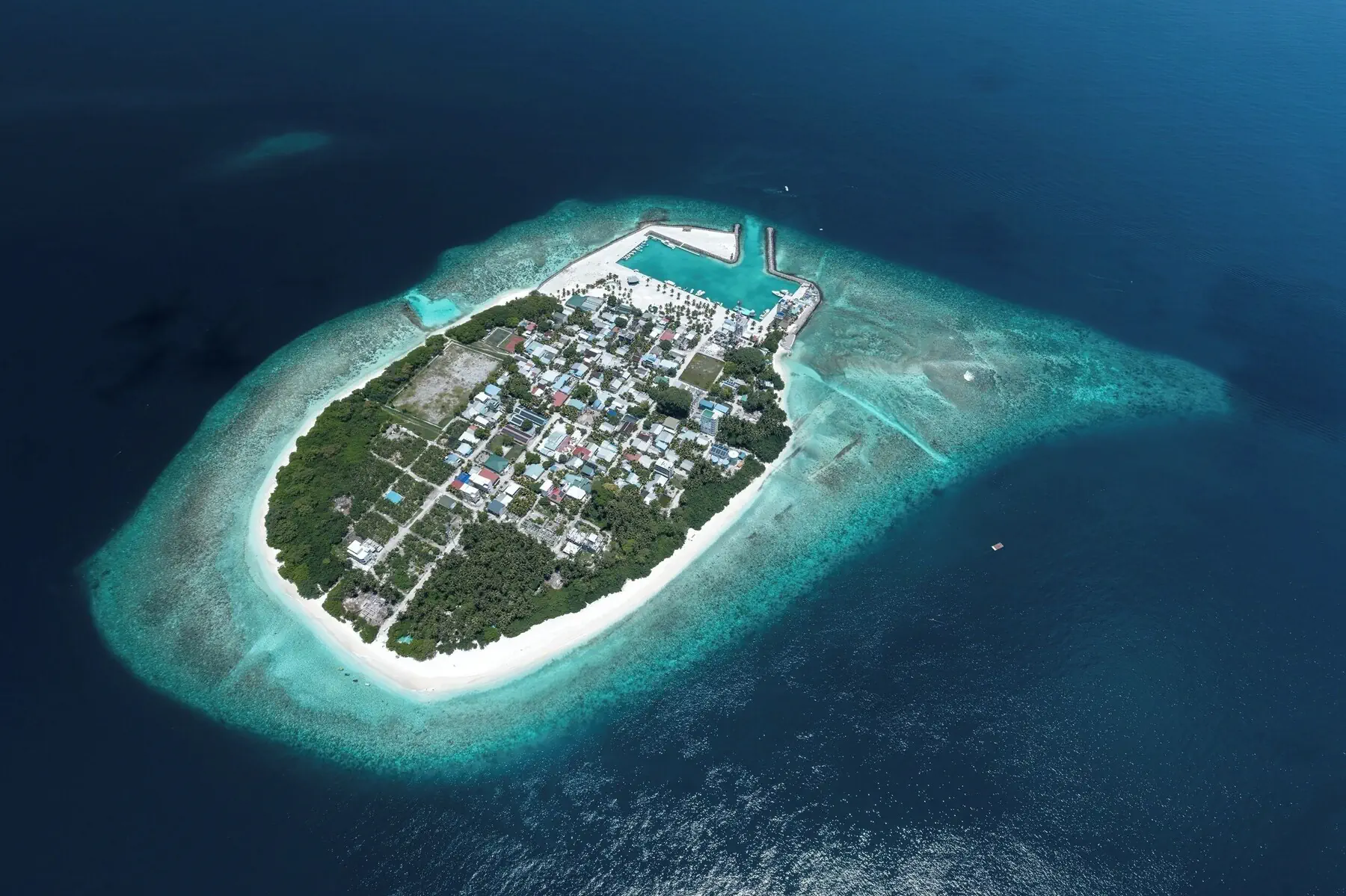 SWARN BY HAWKS HOTELS KAMADHOO BAA ATOLL