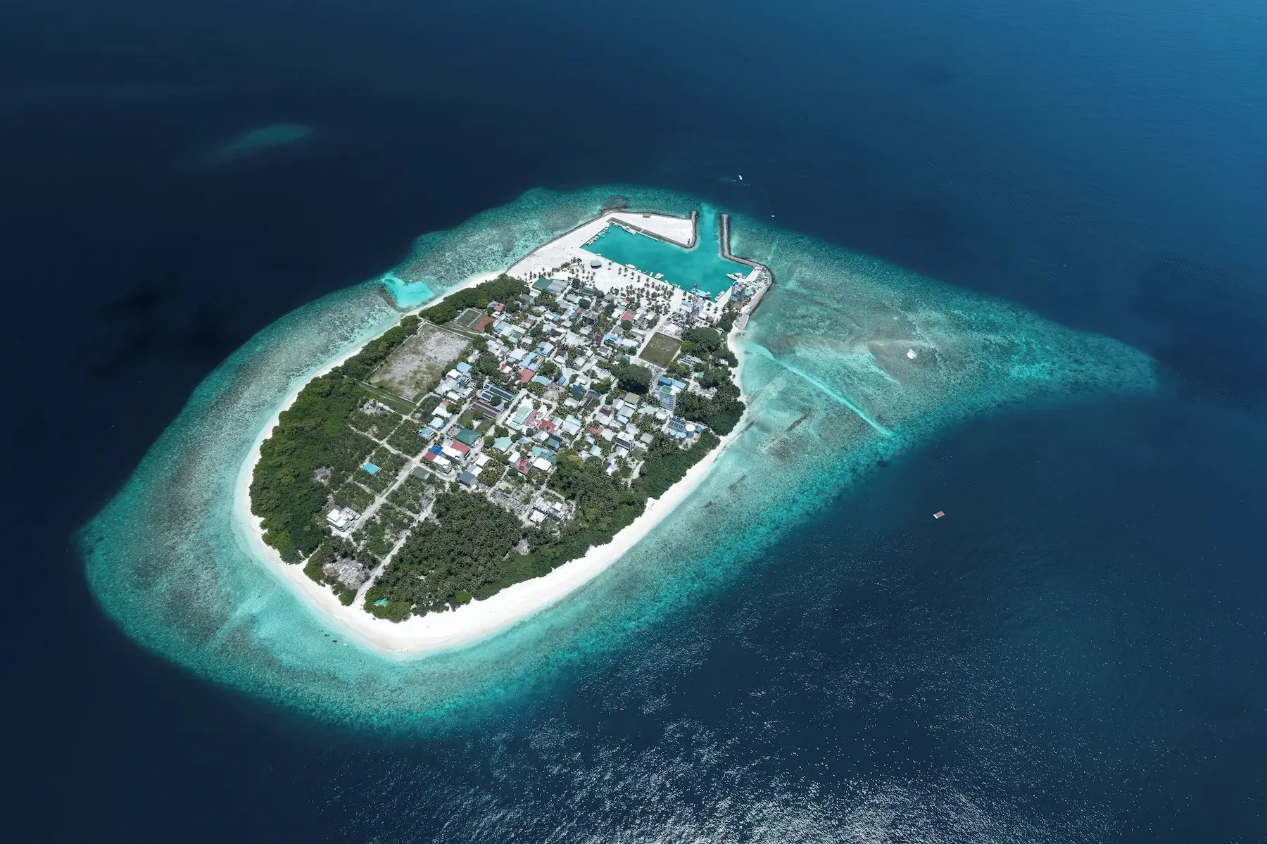 SWARN BY HAWKS HOTELS KAMADHOO BAA ATOLL