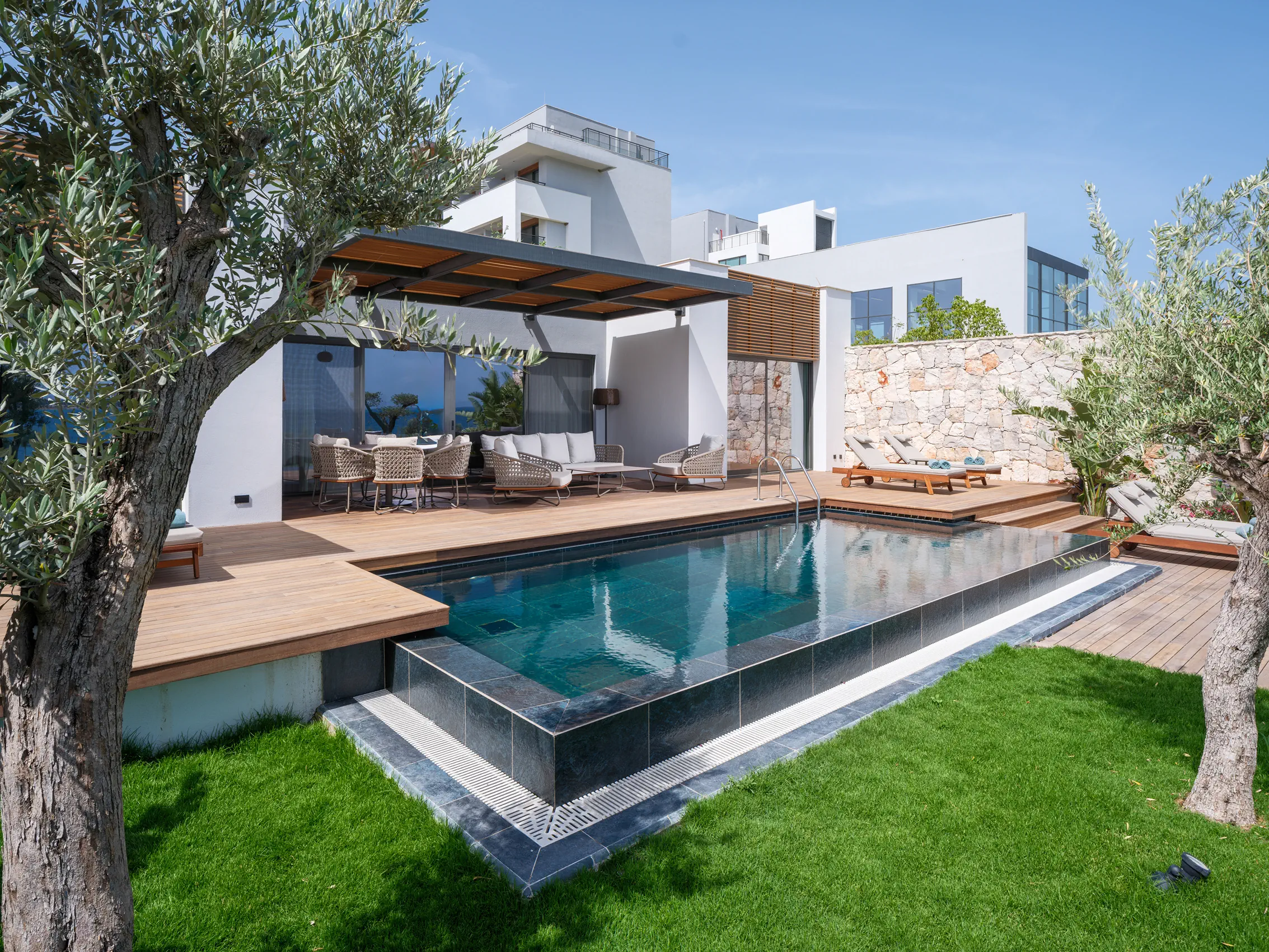 Anda Barut Collection - zdjęcie 139