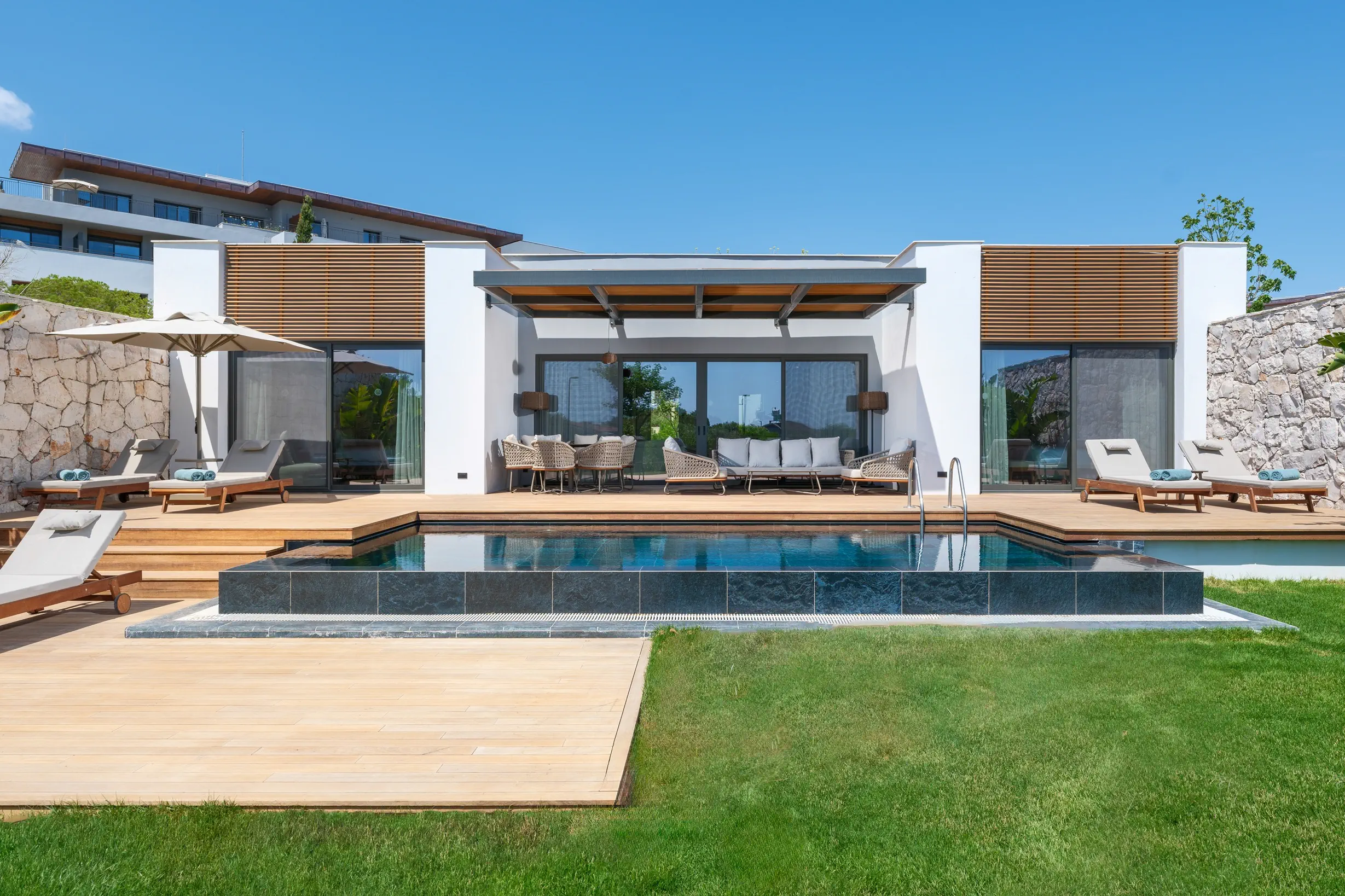 Anda Barut Collection - zdjęcie 135