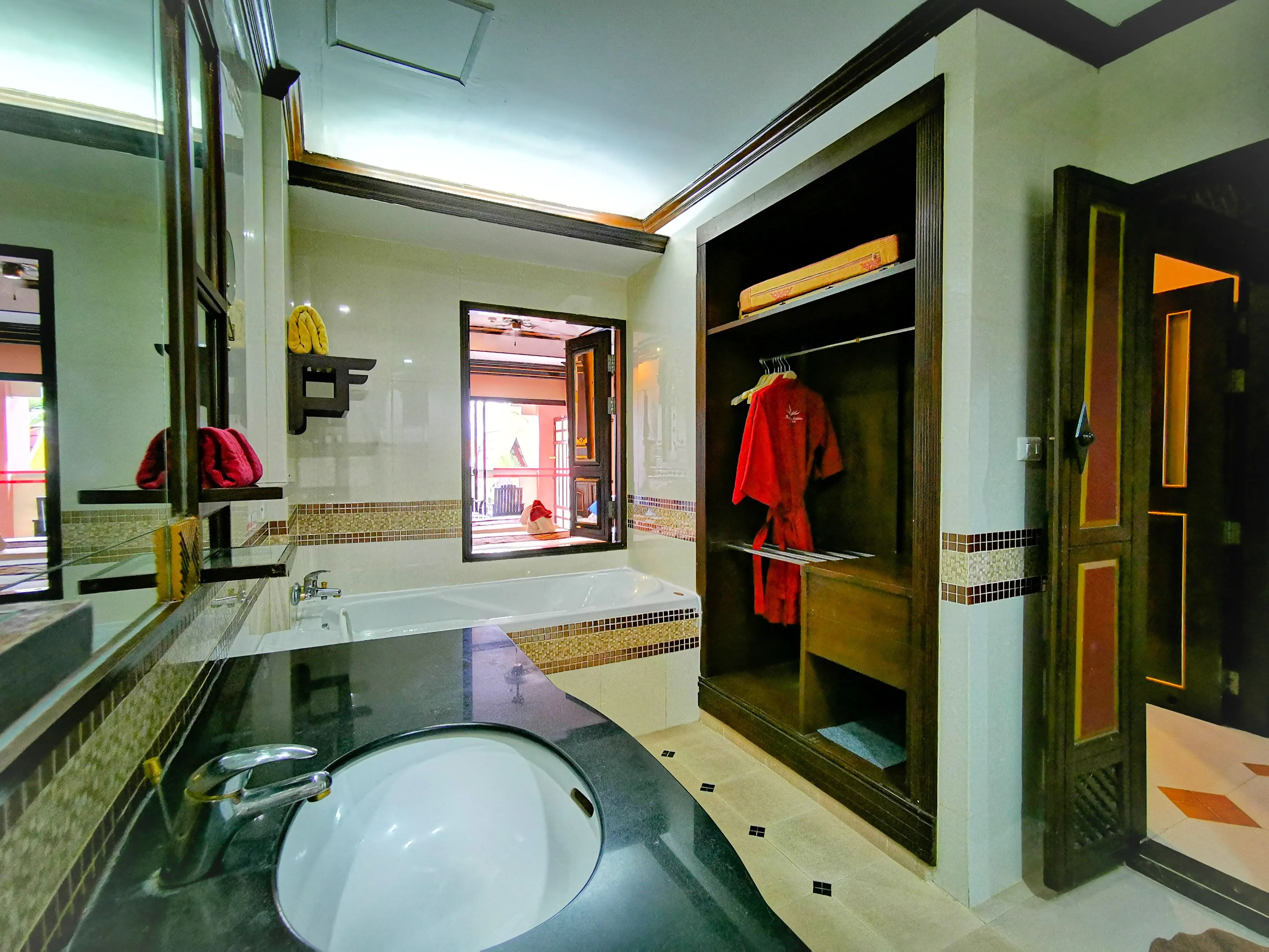 Ayodhaya Palace Beach Resort - zdjęcie 14