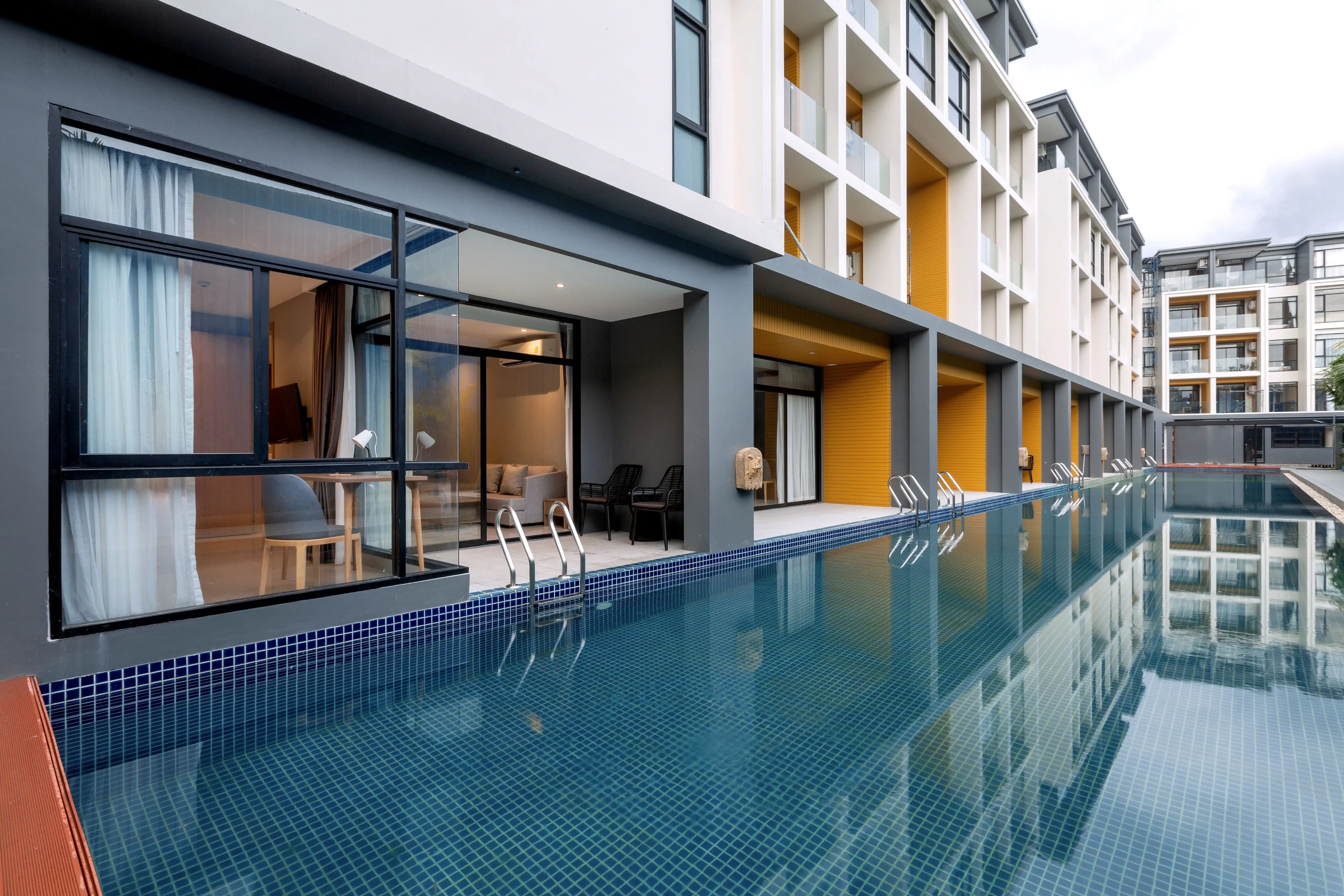 Wyndham Garden Naithon Phuket - zdjęcie 2