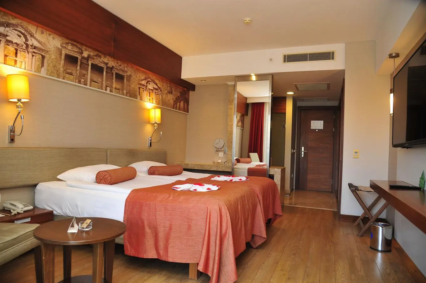 Commodore Elite Suites & Spa - zdjęcie 27