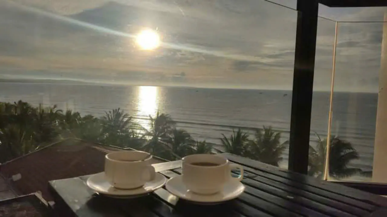 MANA MUINE BEACH RESORT