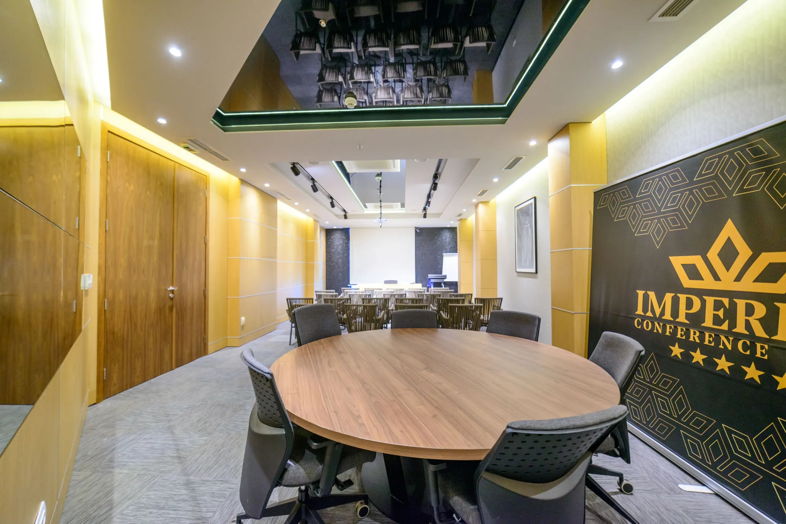 HOTEL IMPERIAL CONFERENCE & SPA