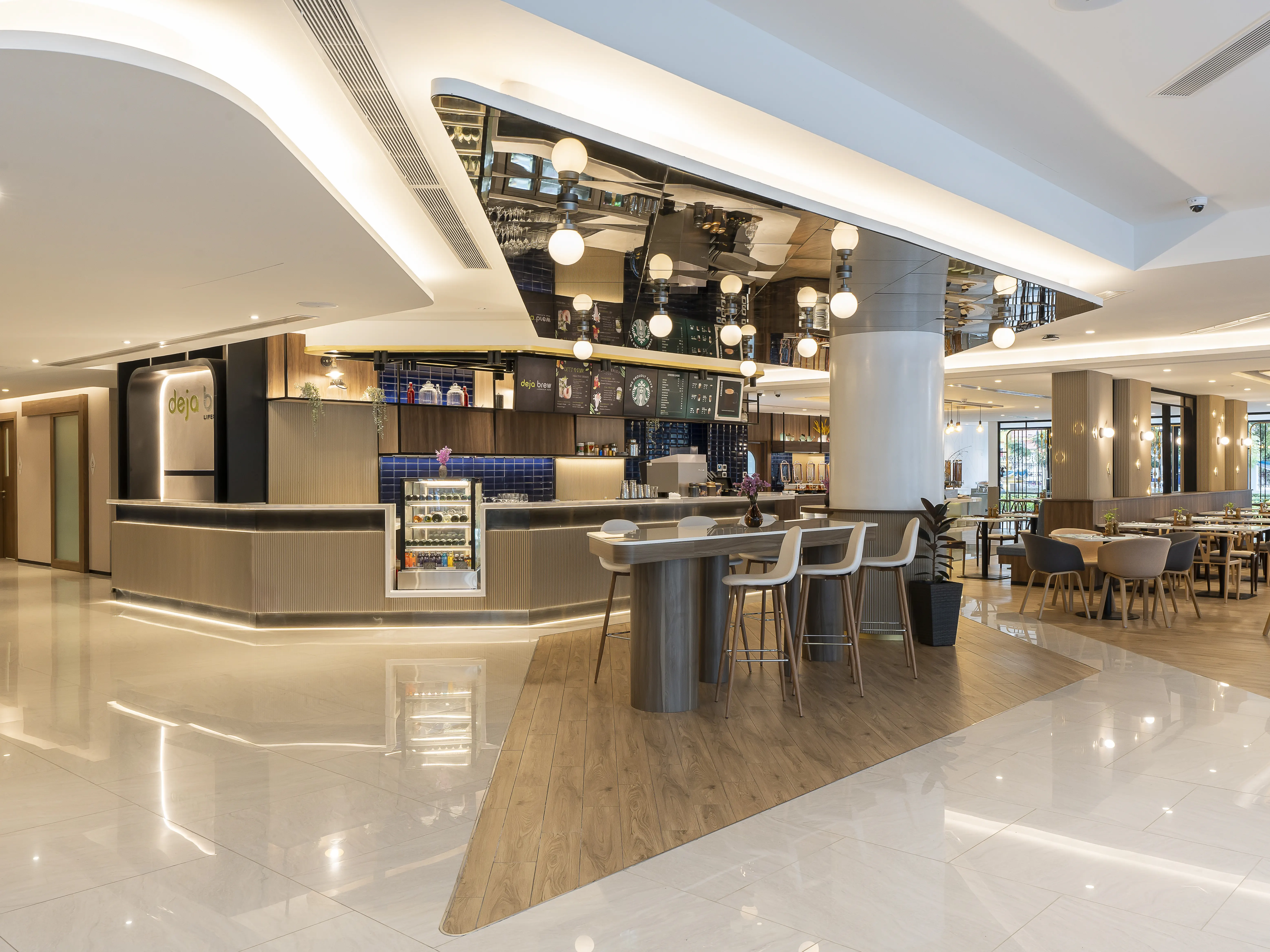 CENTARA LIFE HOTEL BANGKOK PHRA NAKHON