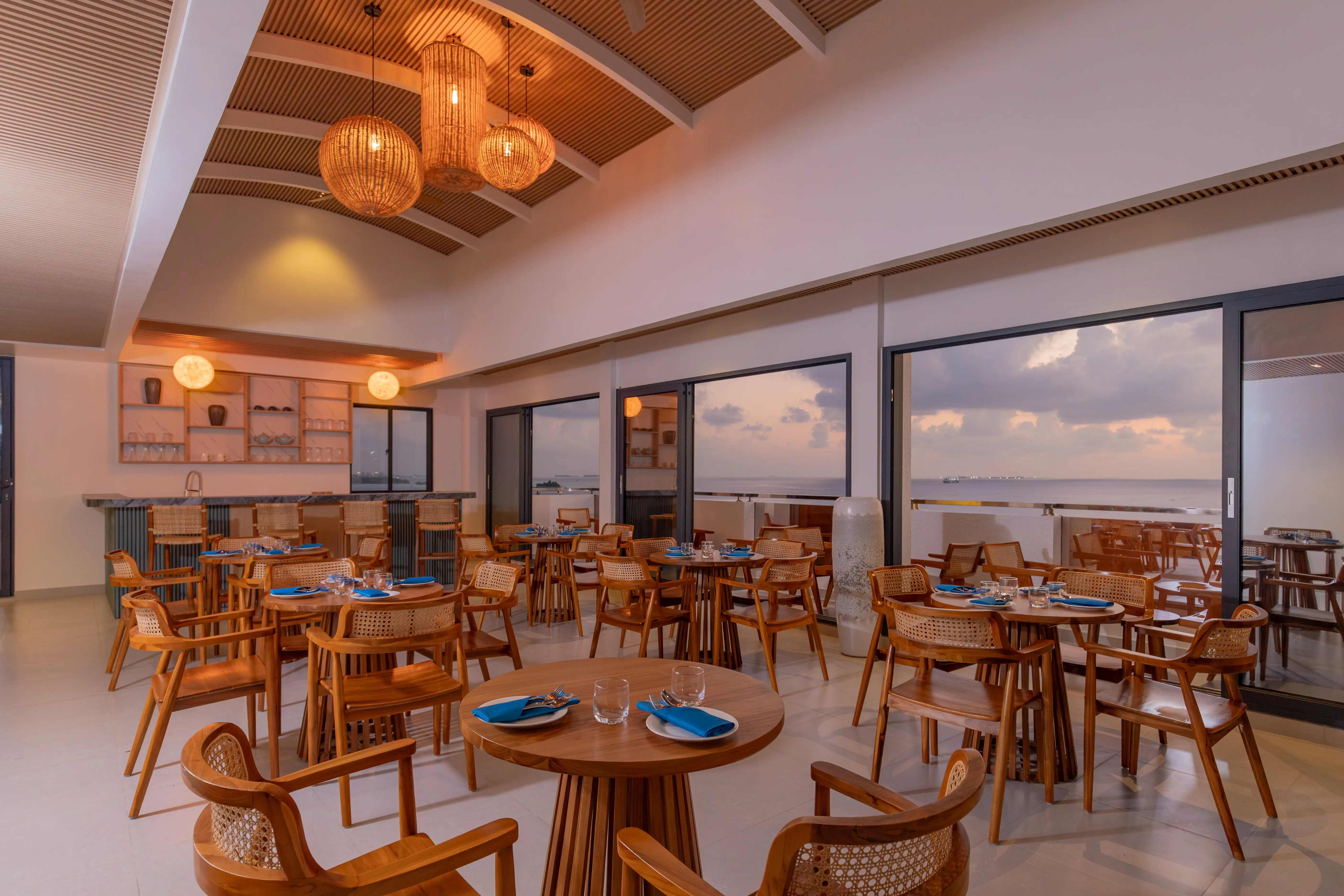 ARRIVAL BEACH & SPA, GULHI