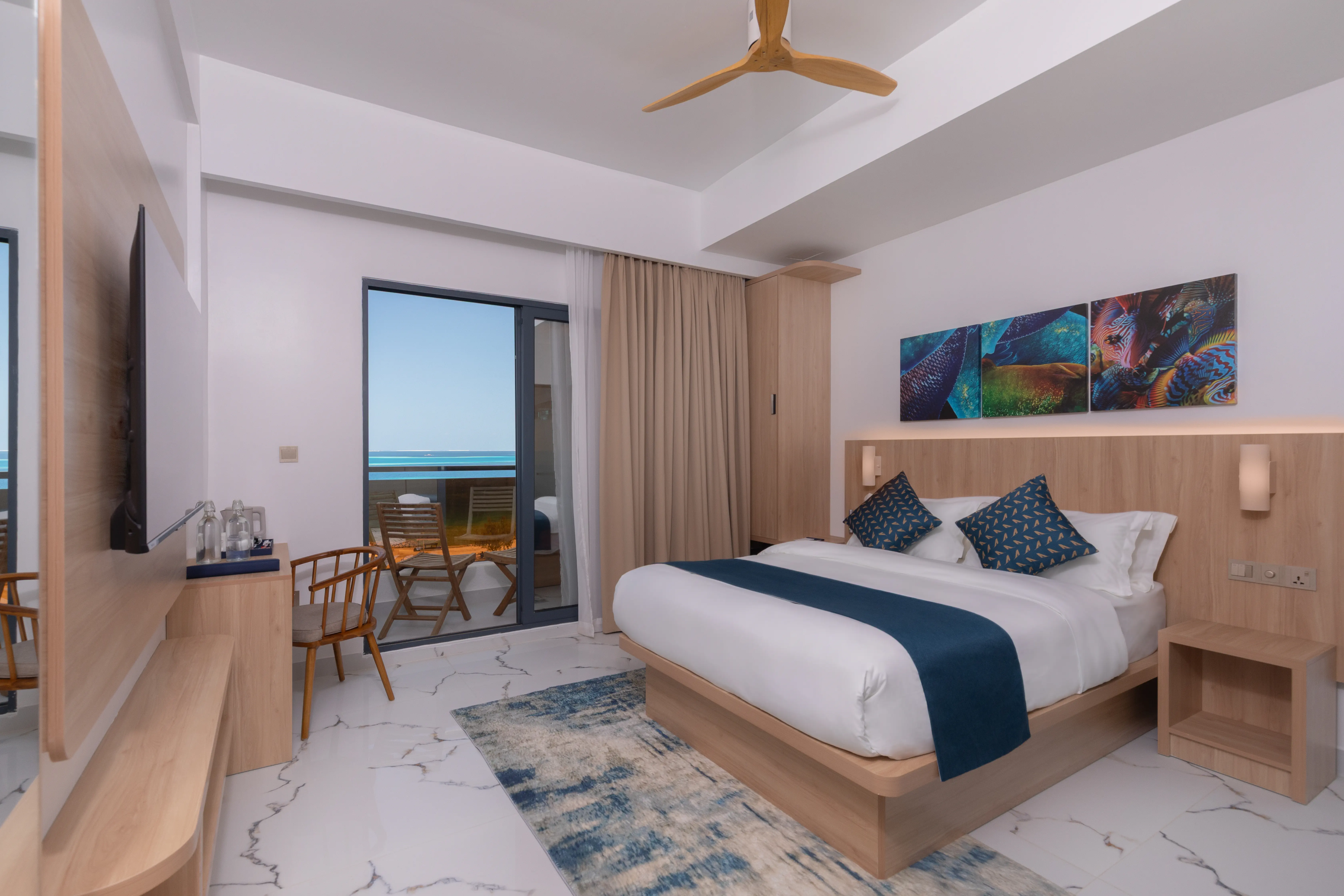 ARRIVAL BEACH & SPA, GULHI