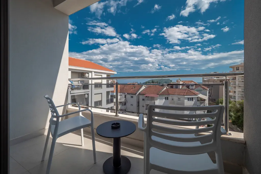 HOTEL IDILA BY AYCON