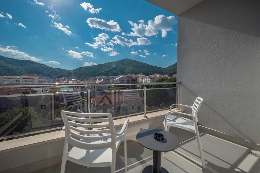 HOTEL IDILA BY AYCON