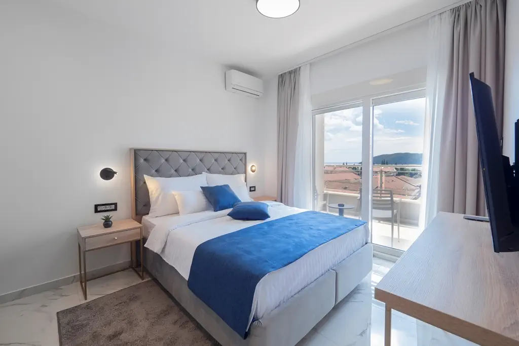 HOTEL IDILA BY AYCON