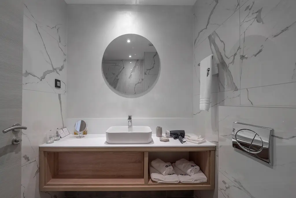 HOTEL IDILA BY AYCON