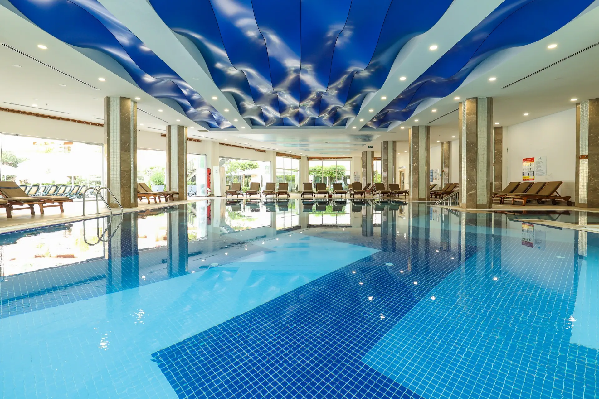 Crystal Waterworld Aqua Collection - zdjęcie 161
