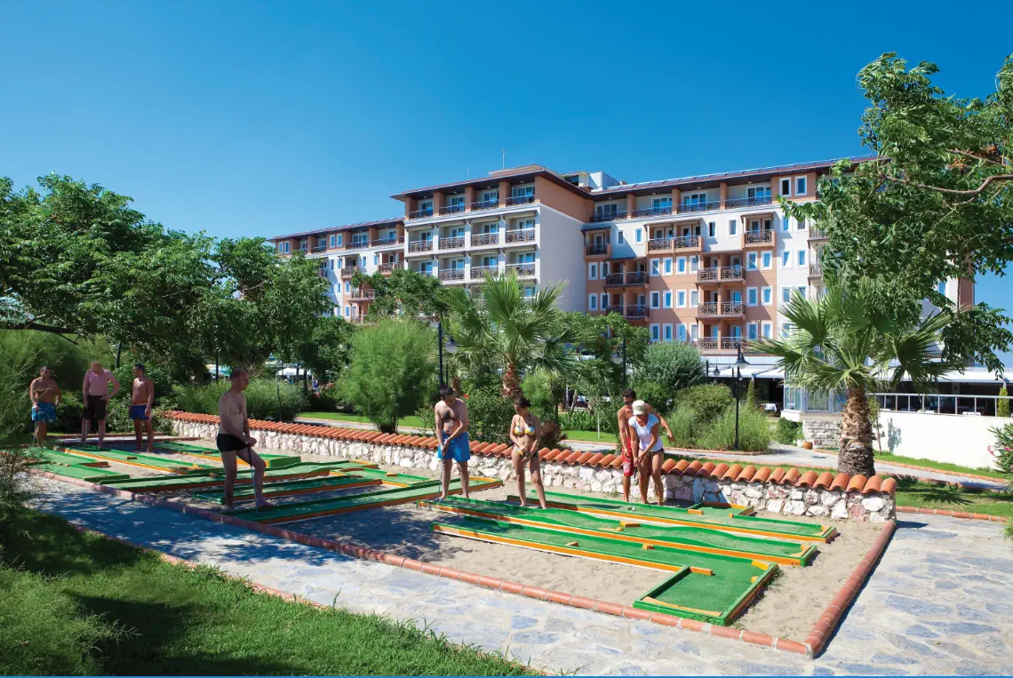 CLUB CACTUS PARADISE HOTEL