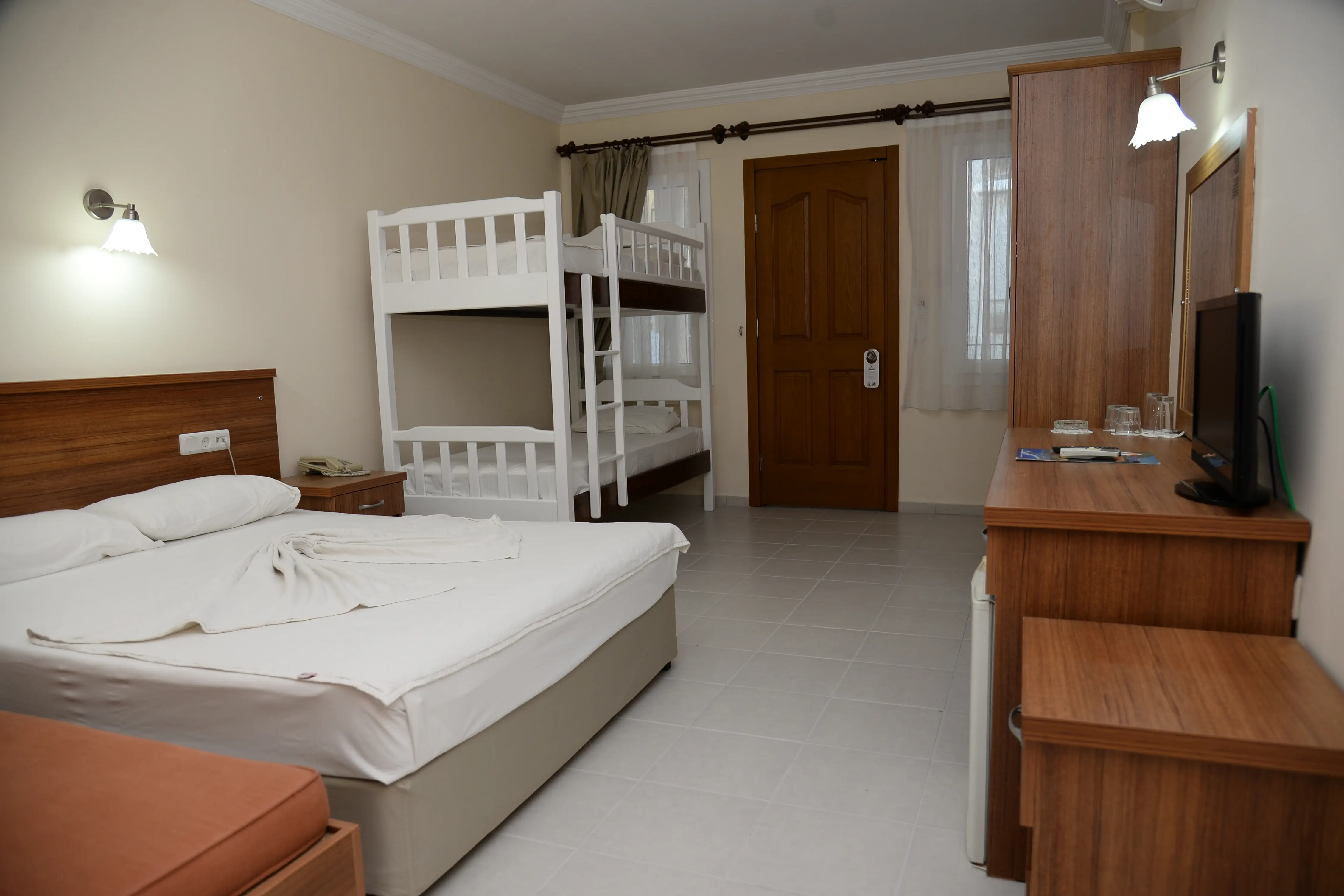 KARBEL HOTEL