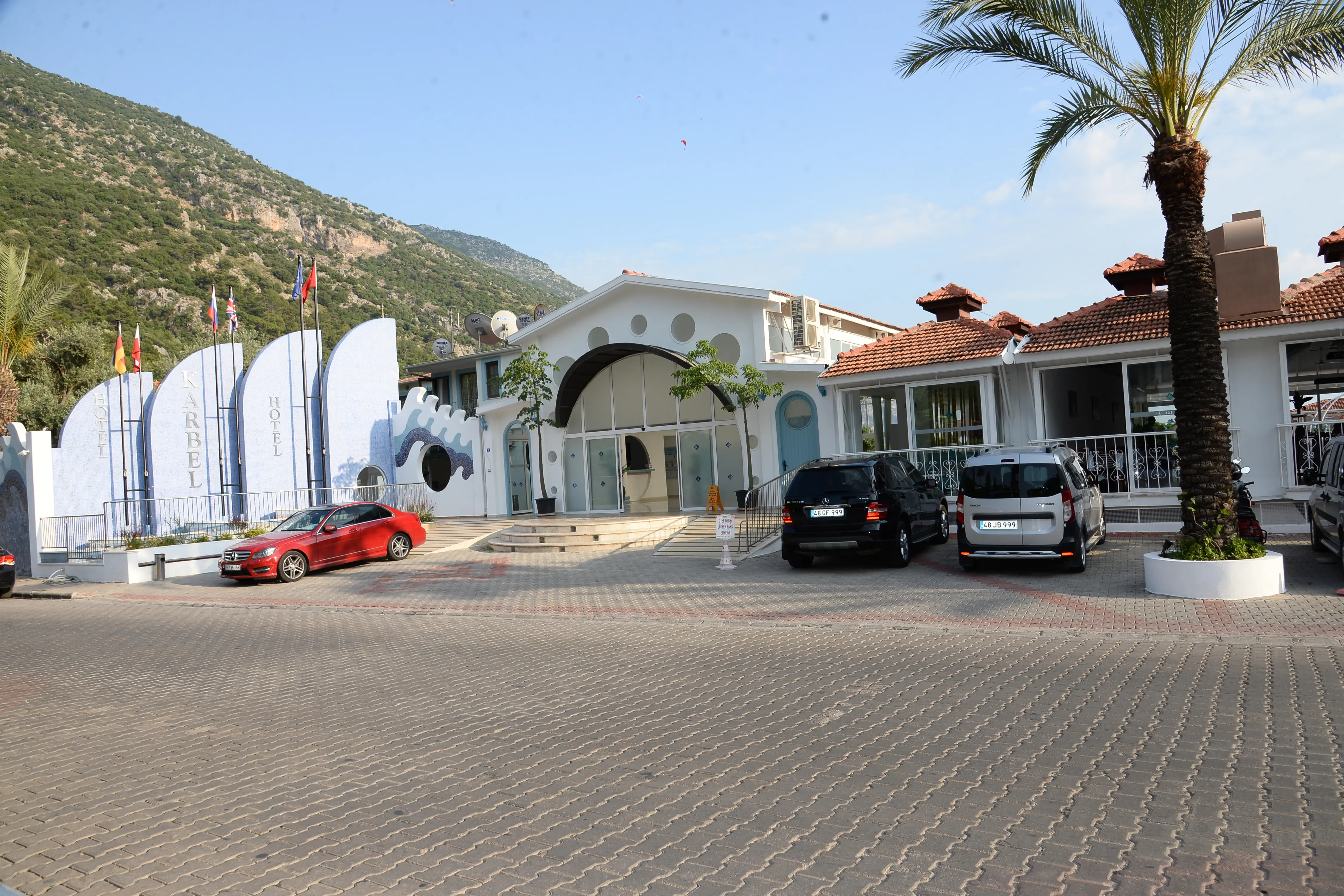 KARBEL HOTEL