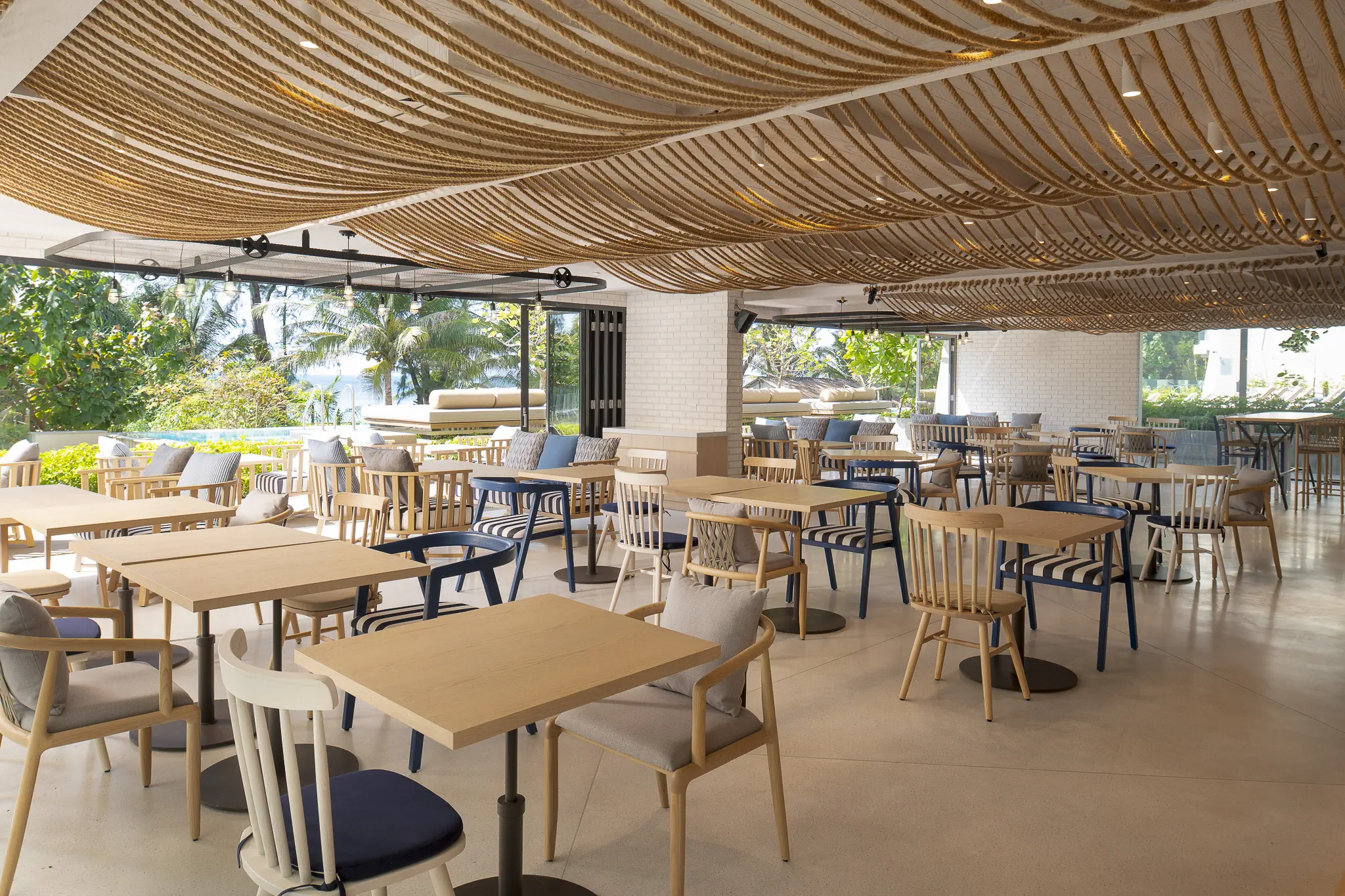 Radisson Blu Resort, Phuket Mai Khao Beach - zdjęcie 33