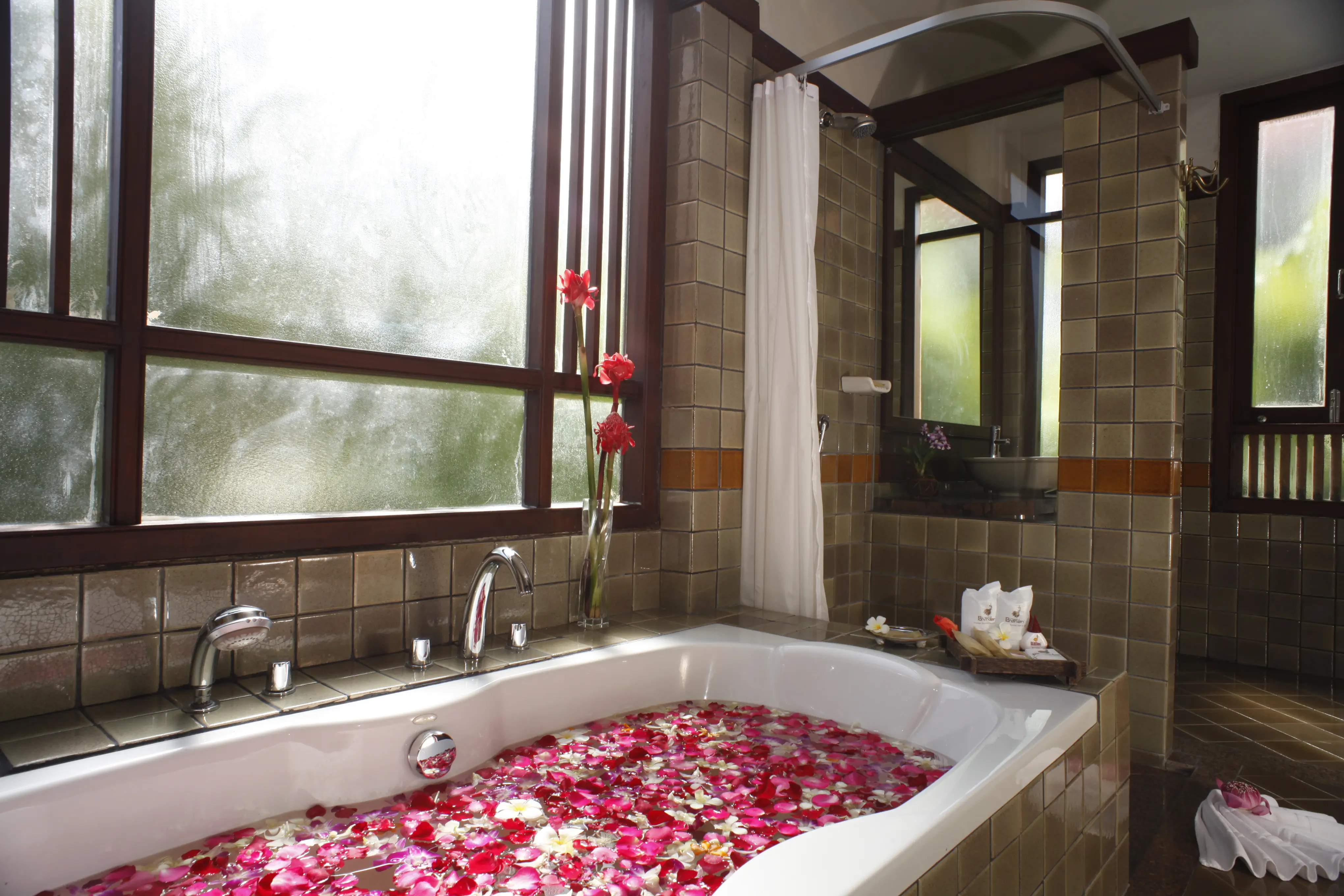 KHAO LAK BHANDARI RESORT & SPA