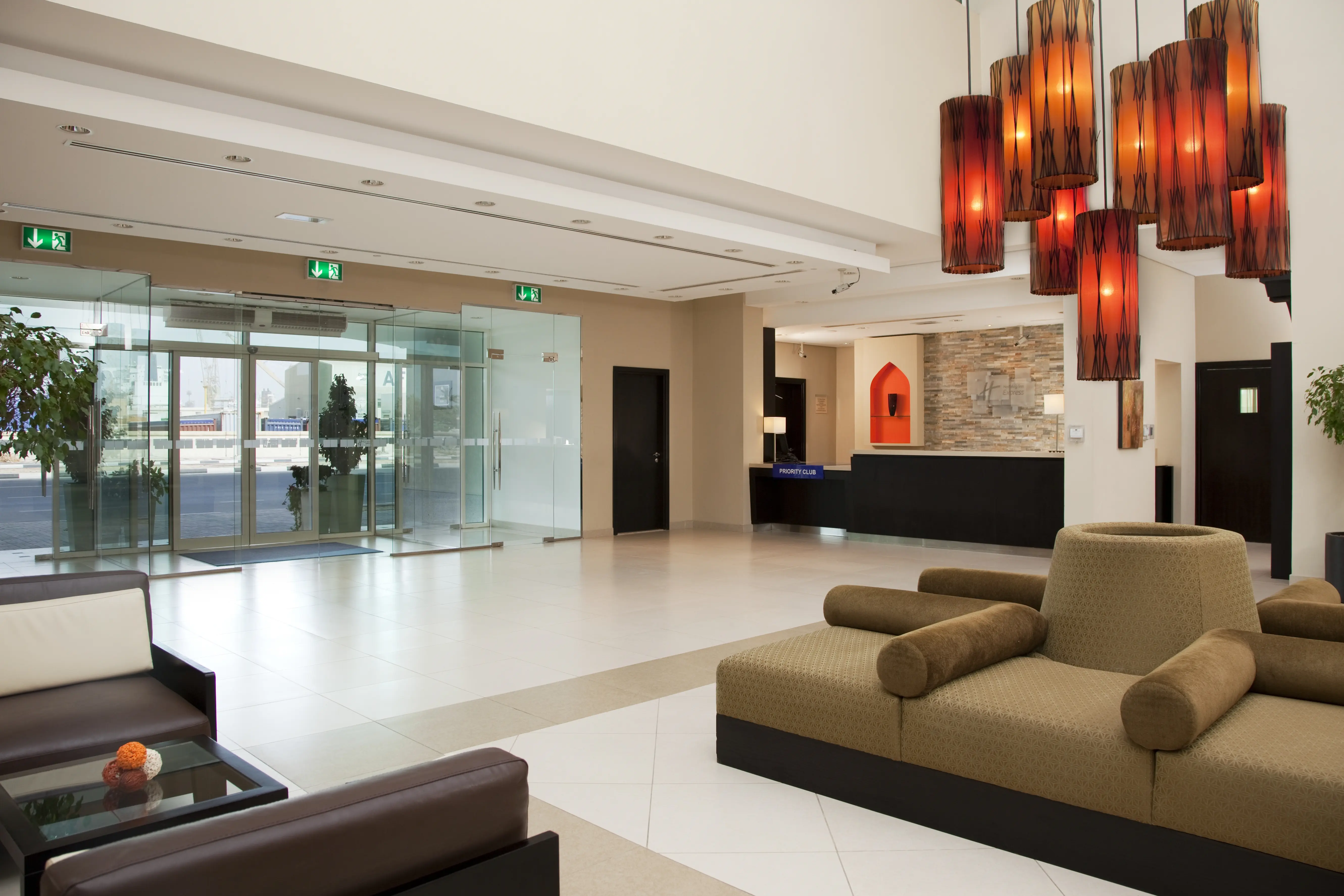 Holiday Inn Express Dubai - Jumeirah - zdjęcie 6
