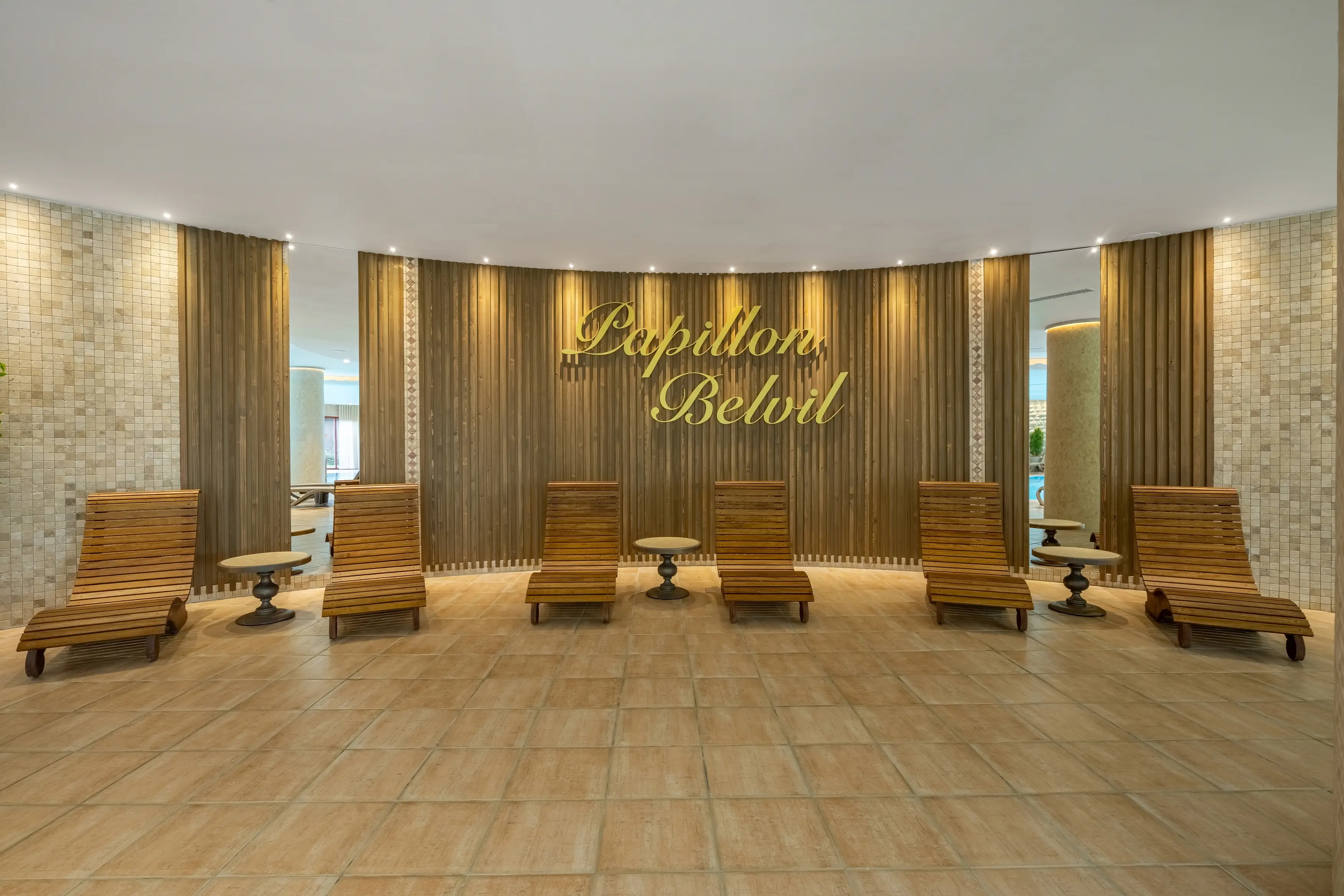 Papillon Belvil Club - zdjęcie 63