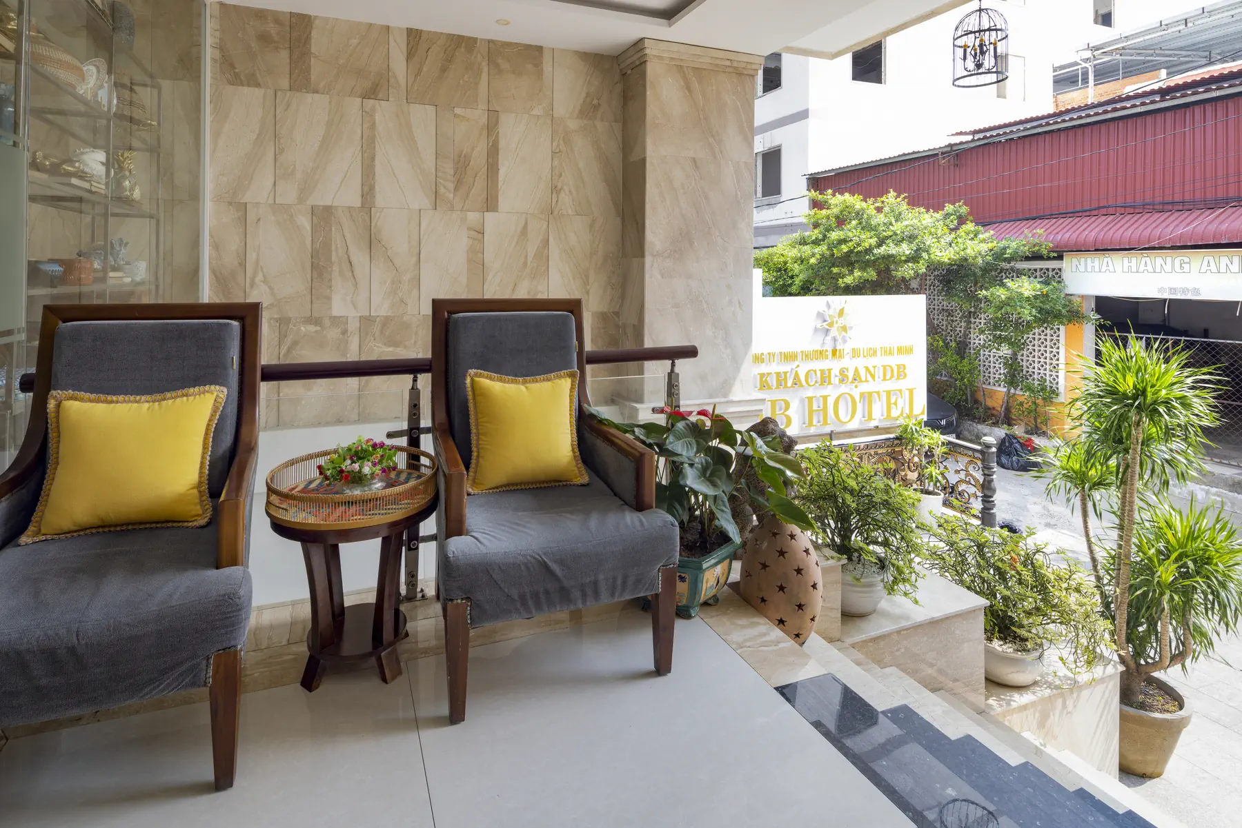 DB Hotel - zdjęcie 6