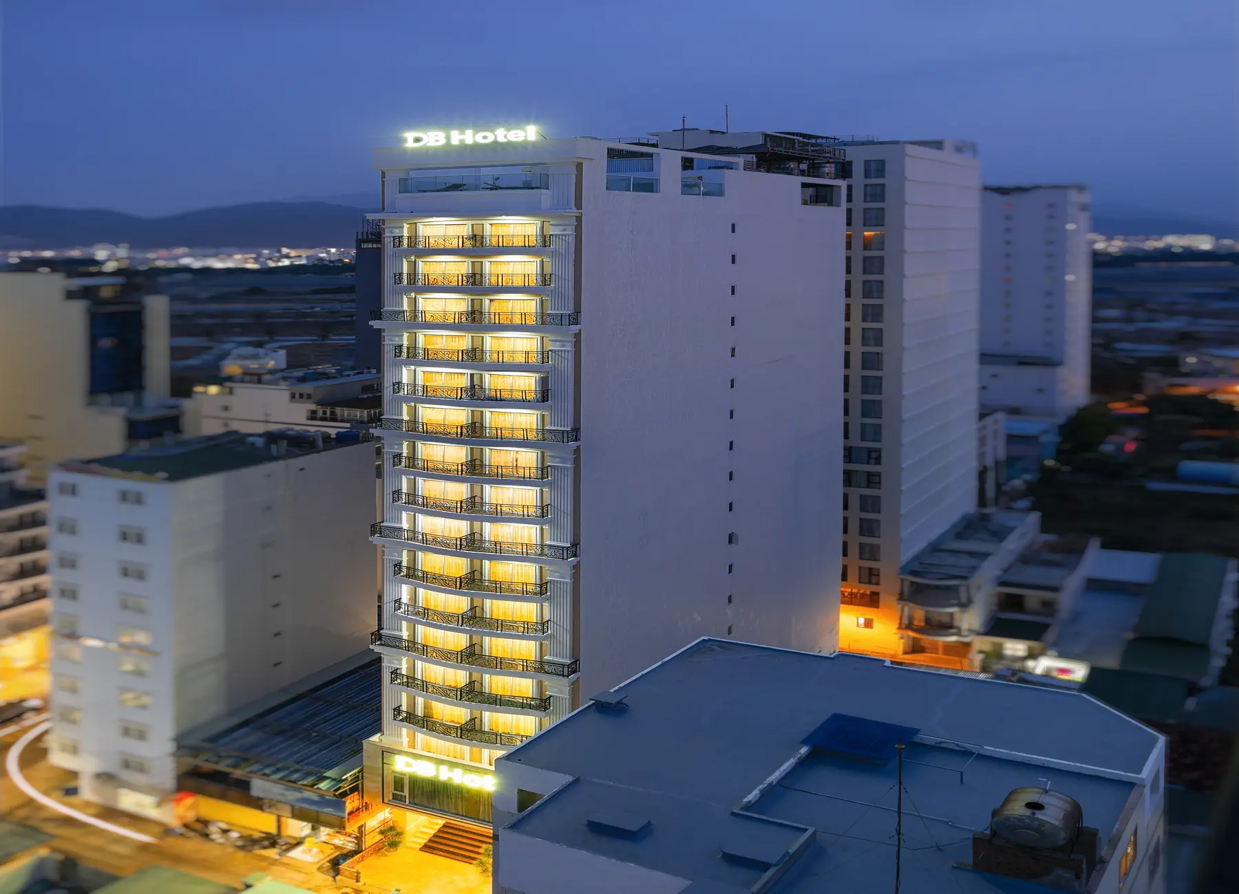 DB Hotel - zdjęcie 11